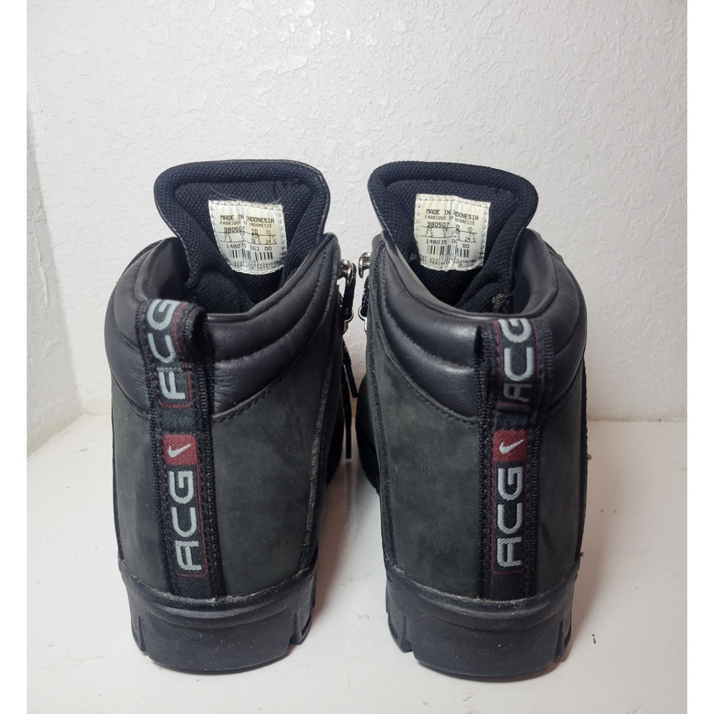 Vintage 90's Black Leather Nike Air ACG Hiking Boots, Women's Size 7.5 - Picture 5 of 10